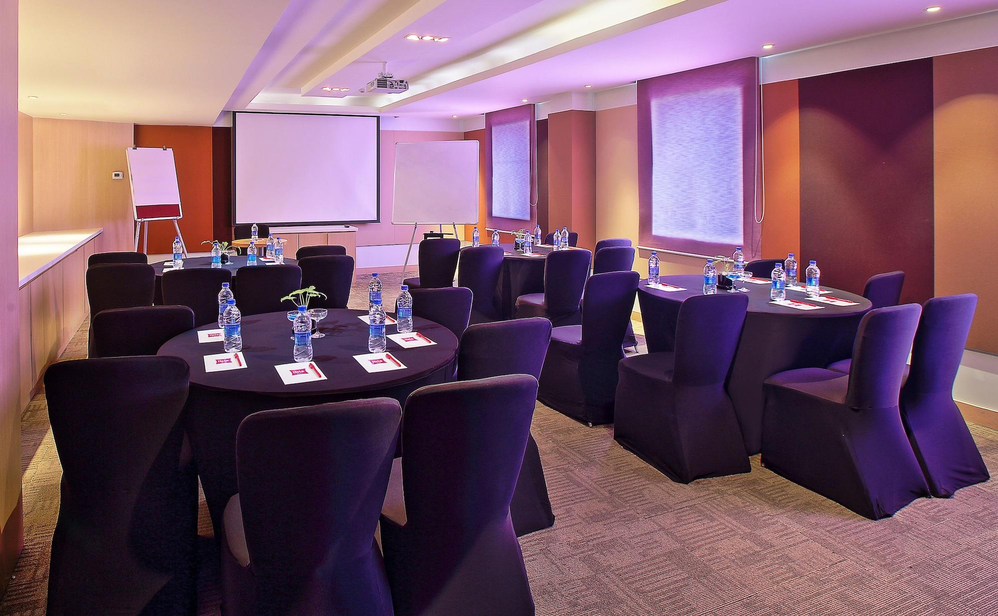 Ibis Bengaluru Outer Ring Road Hotell Exteriör bild