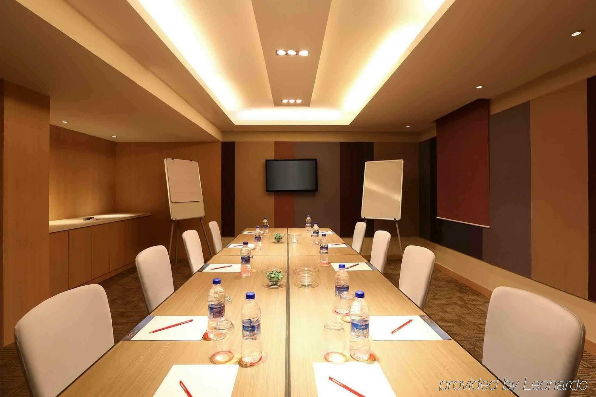 Ibis Bengaluru Outer Ring Road Hotell Exteriör bild