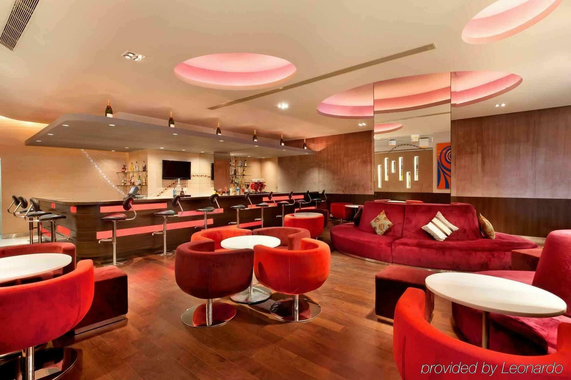Ibis Bengaluru Outer Ring Road Hotell Restaurang bild